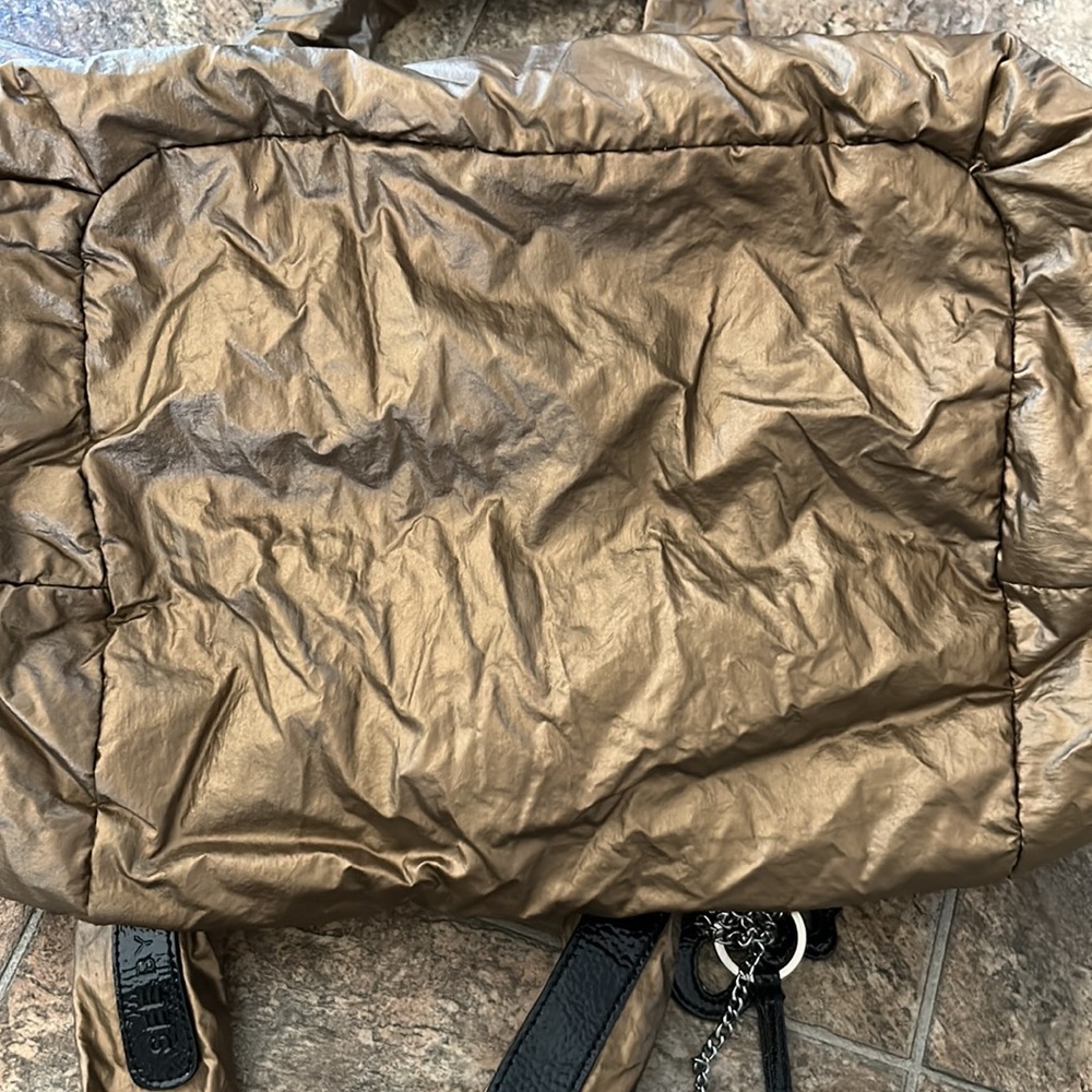 See By Chloe Gold Metallic Bag - Picture 9 of 13